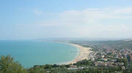 RIF:T/VED1 A VASTO (CH) VENDESI TERRENO EDIFICABILE DIVISO IN 2 LOTTI PANORAMICI CON VISTA SUL GOLFO-ACCESSO DA VIA S.LUCIA- ESPOSIZ AD EST