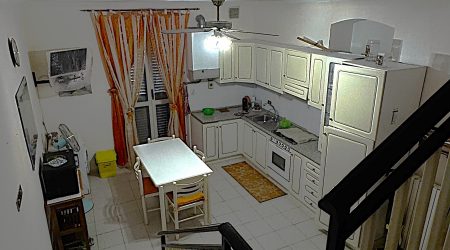 RIF:R/VI85 A VASTO (CH) VENDE CASA TERRA/TETTO IN CENTRO RISTRUTTURATA A POCHI PASSI DAL BELVEDERE